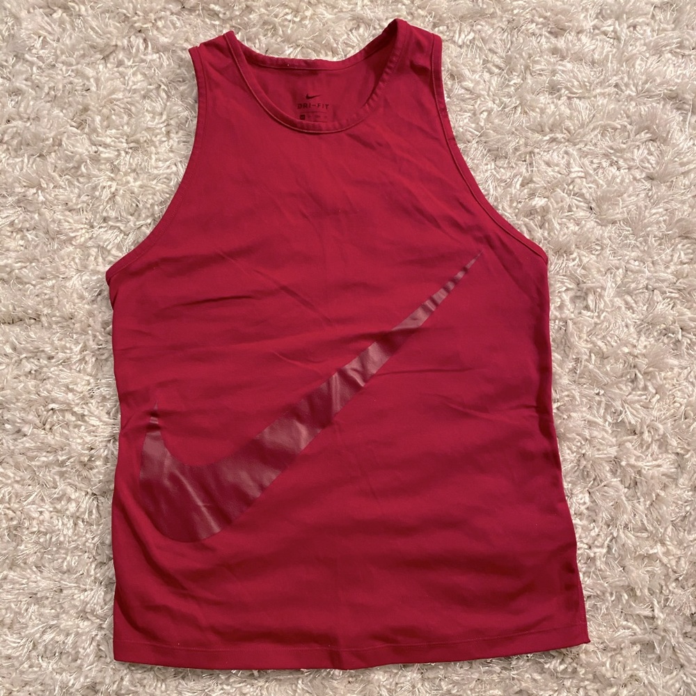 Nike Workout Tank Fushia